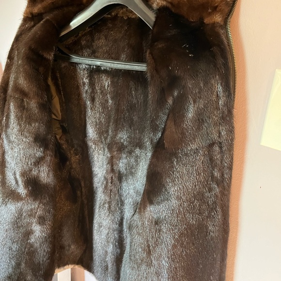 Sanchini Collection Man’s Sable Short                          Made in Italy - Picture 4 of 14